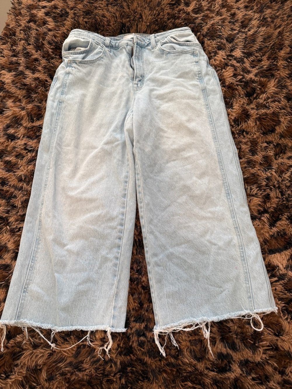 Light Blue Wide-Leg Frayed Hem Women's Jeans